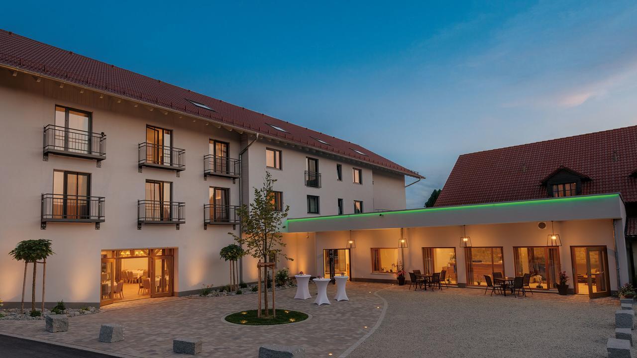 Gasthaus Forster Am See - Eching Bei Landshut Экстерьер фото